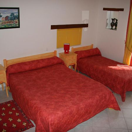 Chambres D'Hotes Lou Jassou Lapanouse-de-Cernon Buitenkant foto