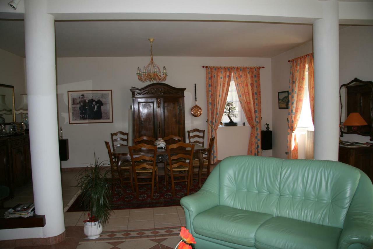Chambres D'Hotes Lou Jassou Lapanouse-de-Cernon Buitenkant foto
